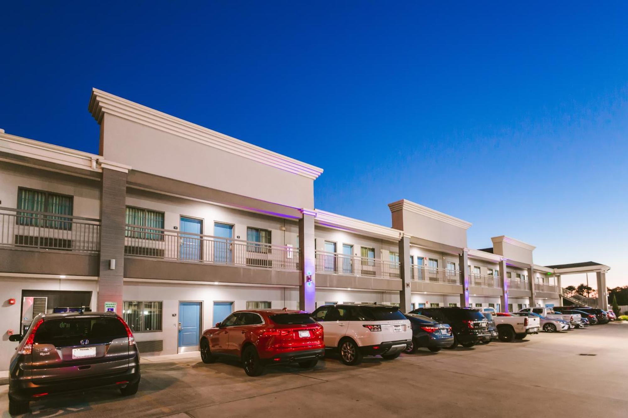 Express Inn - Spring Exterior foto